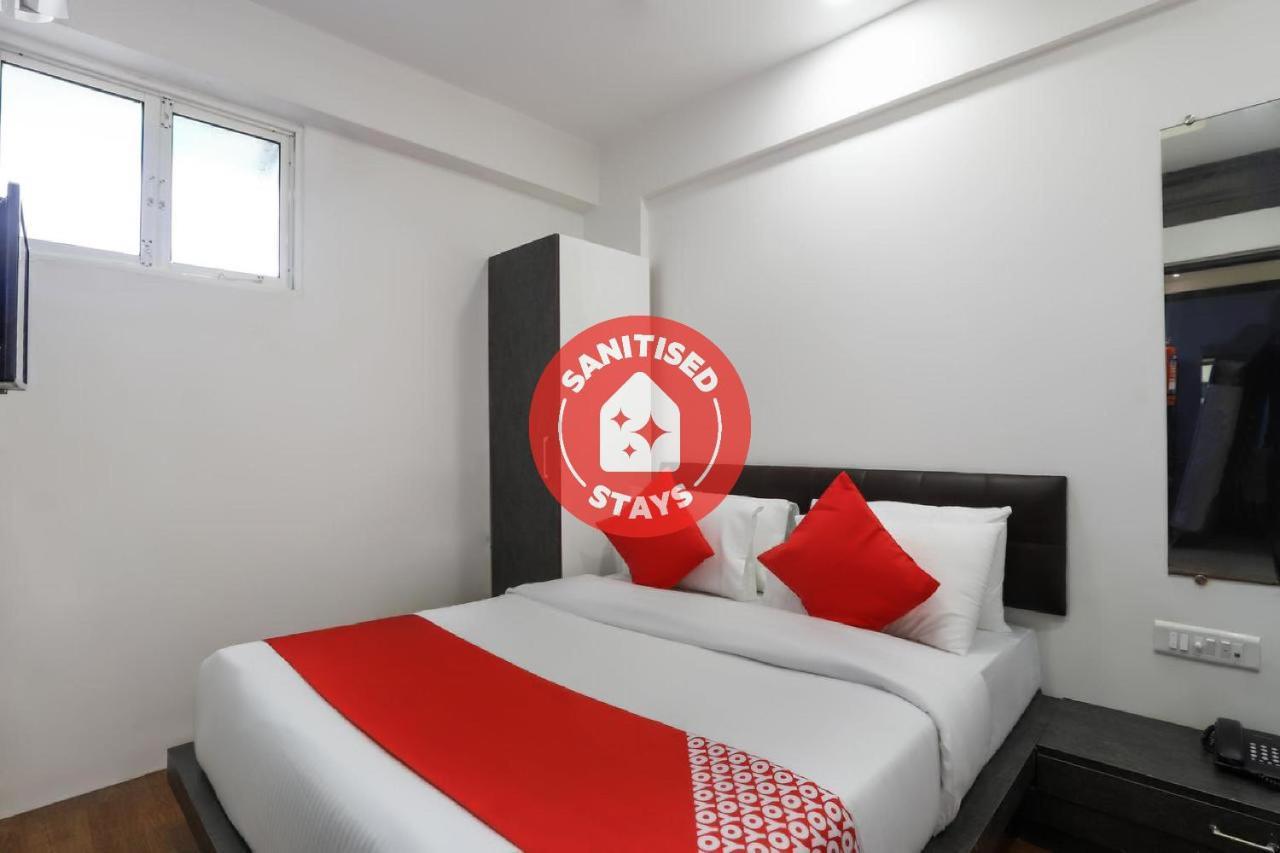 Oyo 40139 Hotel Peradiot Ahmedabad Eksteriør billede
