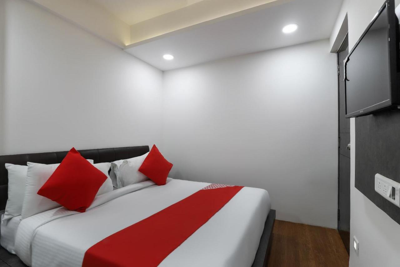 Oyo 40139 Hotel Peradiot Ahmedabad Eksteriør billede